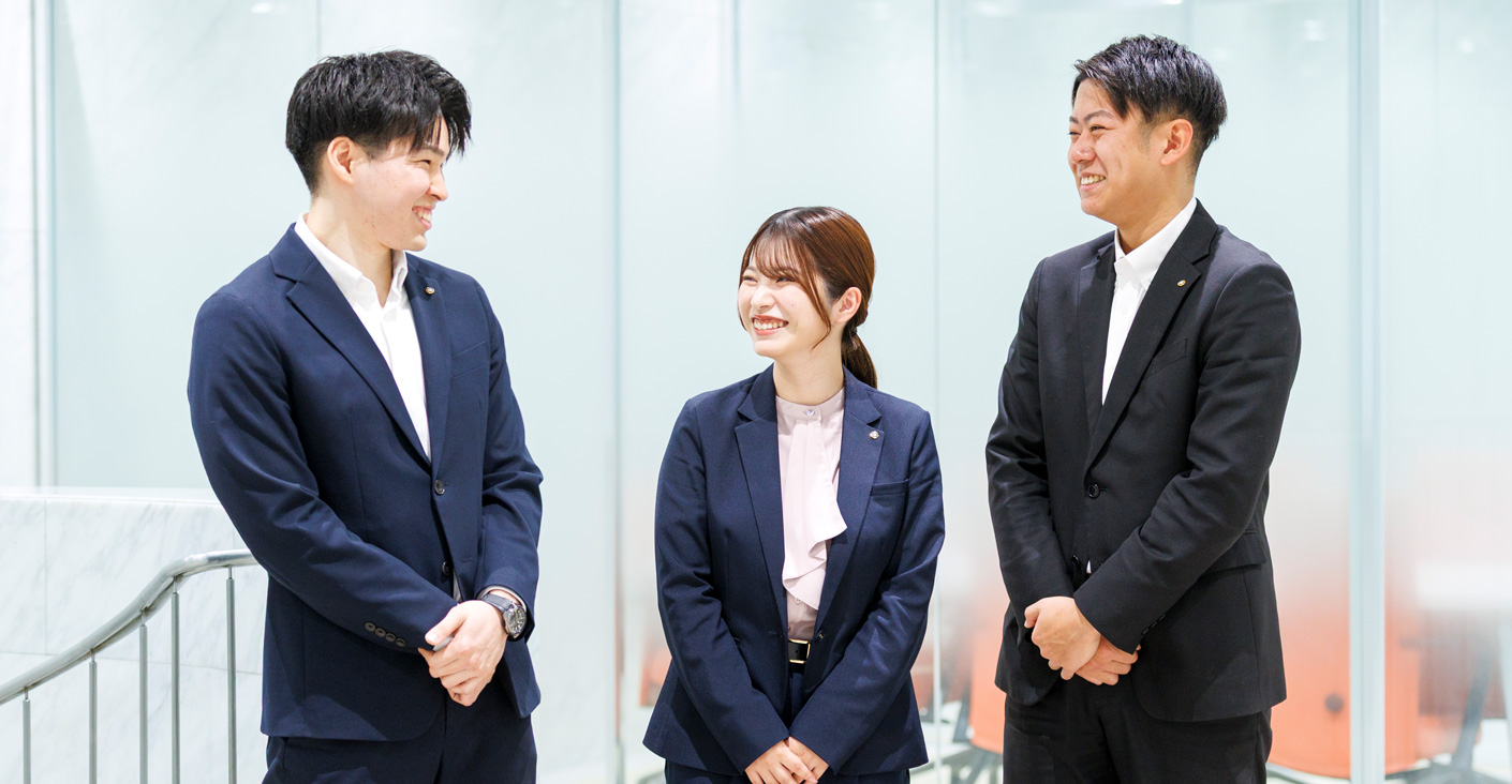 若⼿職員座談会 Crosstalk