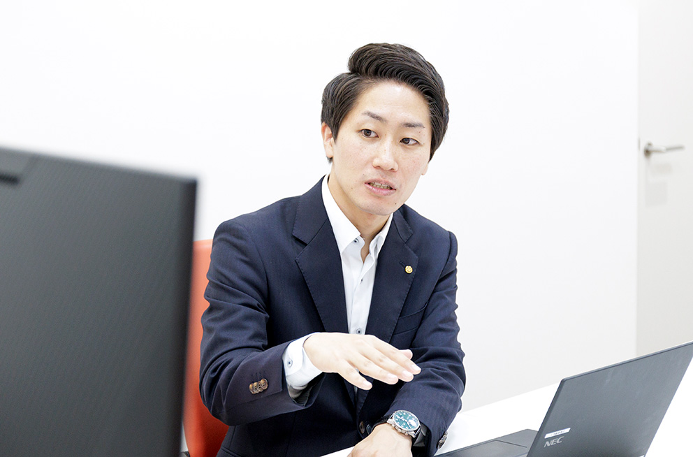 システム部 吉原さん - 経済学部卒 2018年入社