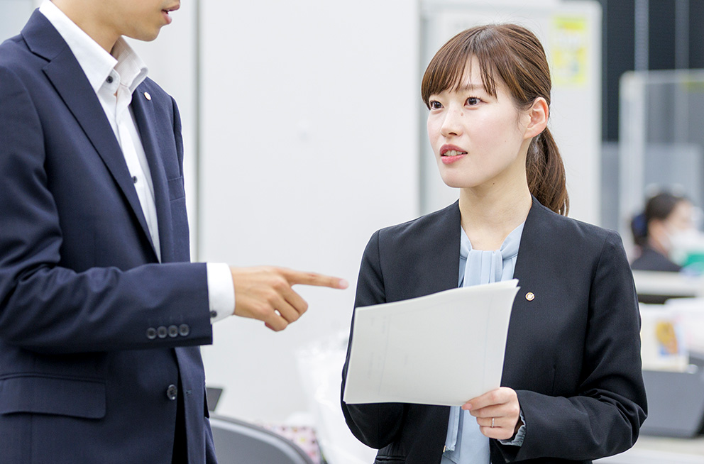 お客様サポートグループ（後方） 古橋さん - 公共政策学部卒 2018年入社